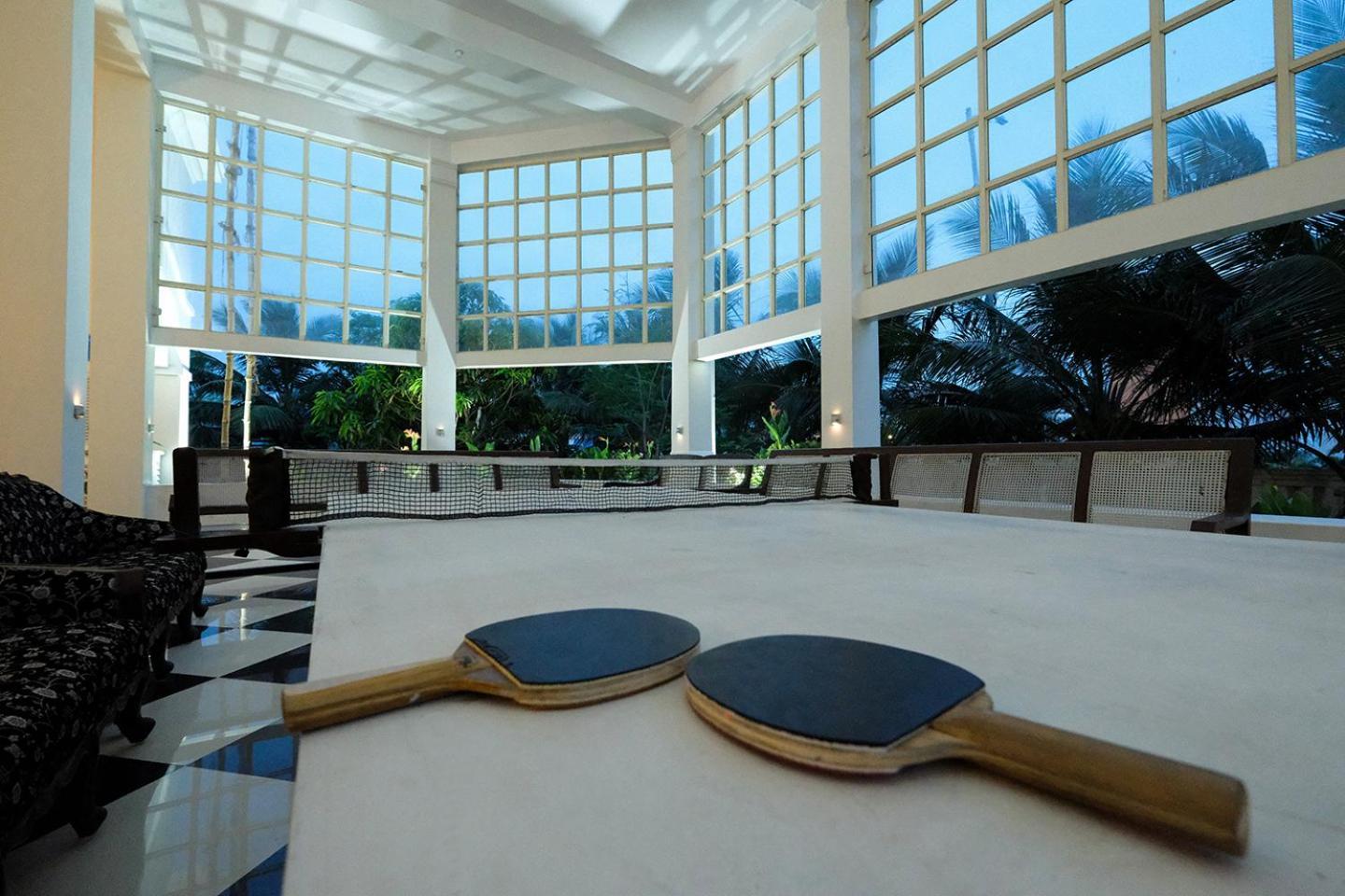 Chanakya Bnr Hotel Puri Luaran gambar
